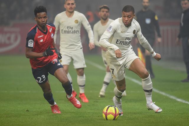 意甲-吉鲁头球制胜 AC米兰1-0尤文锁定欧冠席位